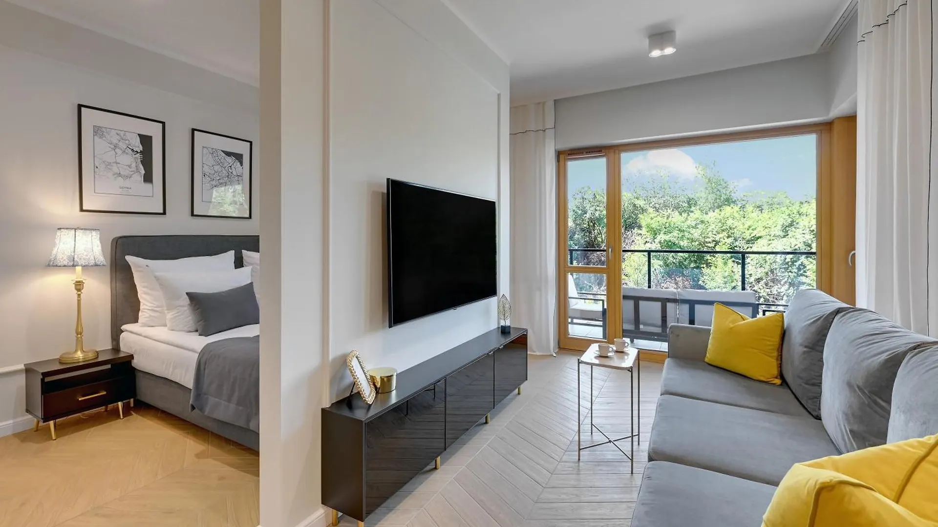 Triapart Apartment Between The Rivers, Kids Play & Gym Gdansk