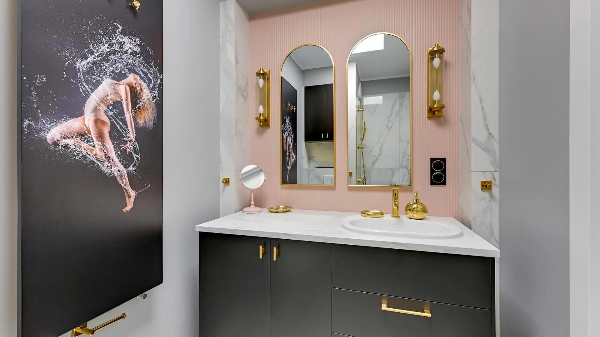 Triapart Apartment Between The Rivers, Kids Play & Gym Gdansk